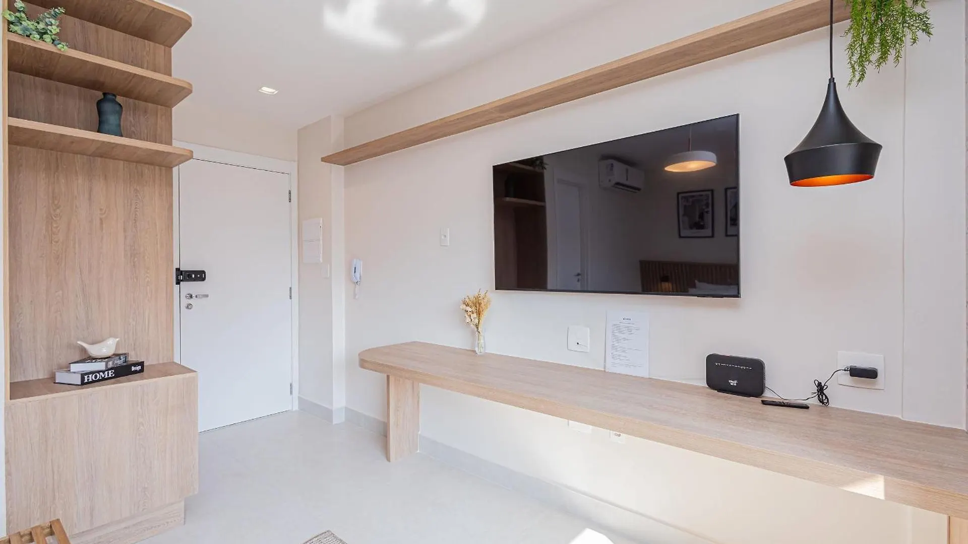Dsg 709 Studio Luxo Completo São Paulo