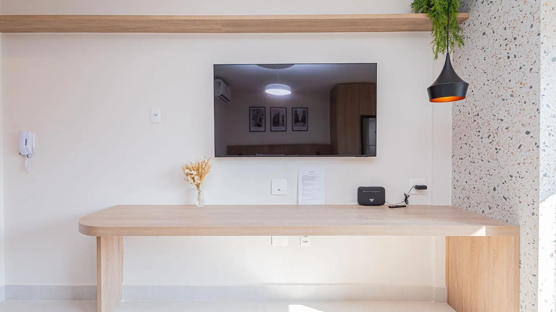 Dsg 709 Studio Luxo Completo Σάο Πάολο